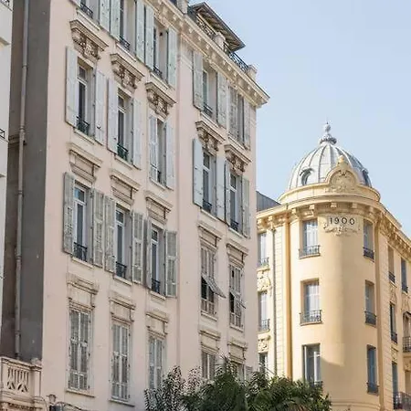 Centre : A Proximite De Νίκαια